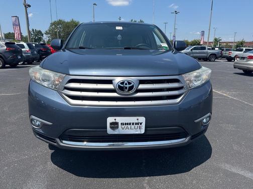 2013 Toyota Highlander SE