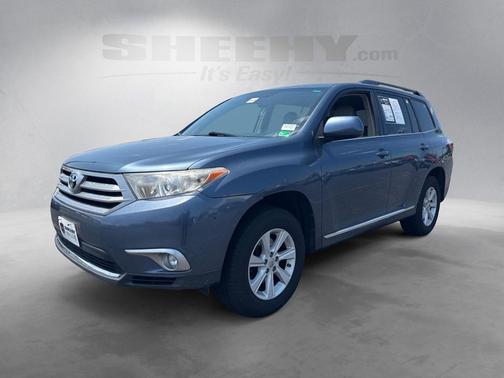 2013 Toyota Highlander SE