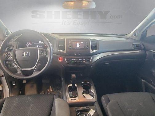 Lunar Silver Metallic 2018 Honda Ridgeline Sport