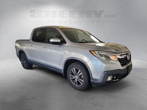 Lunar Silver Metallic 2018 Honda Ridgeline Sport