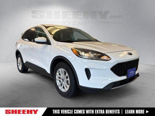 White 2021 Ford Escape SE