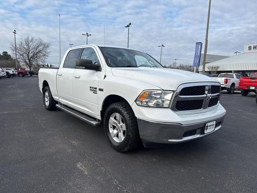 2020 RAM 1500 Classic SLT