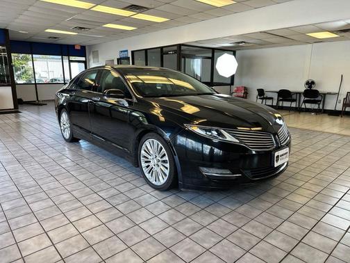 Tuxedo Black 2013 Lincoln MKZ Base