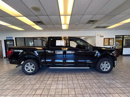 Black Metallic 2024 Ford F-150 XLT