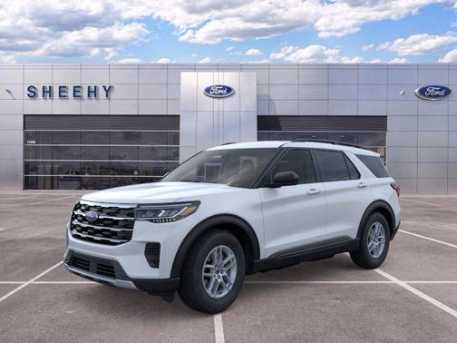 Space White Metallic 2026 Ford Explorer Active