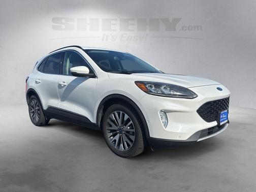 2020 Ford Escape Titanium