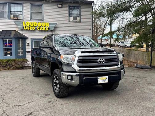2014 Toyota Tundra SR5