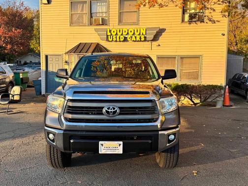 2014 Toyota Tundra SR5