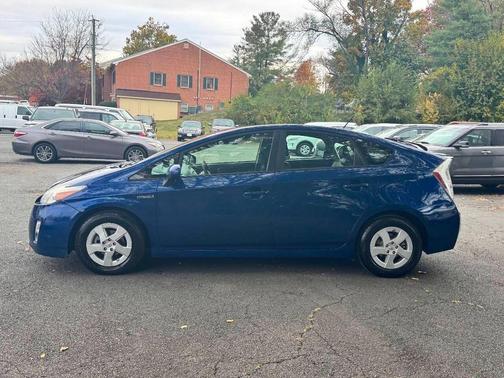 2011 Toyota Prius III
