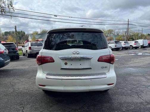 2015 INFINITI QX80 Base