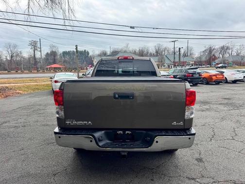 2013 Toyota Tundra Grade
