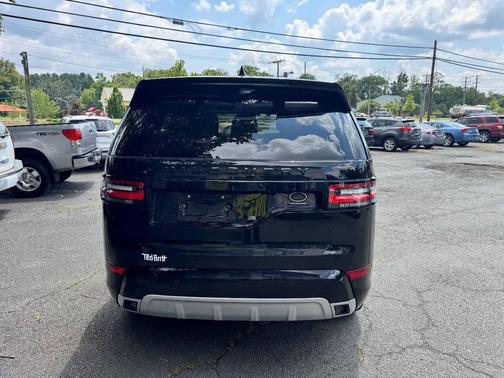 2020 Land Rover Discovery Landmark Edition