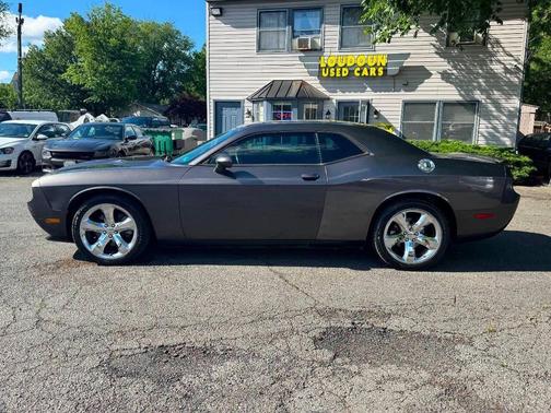 2013 Dodge Challenger SXT