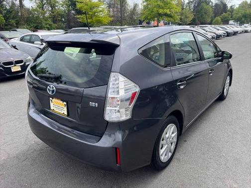 2012 Toyota Prius v Five