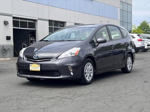 2012 Toyota Prius v Five