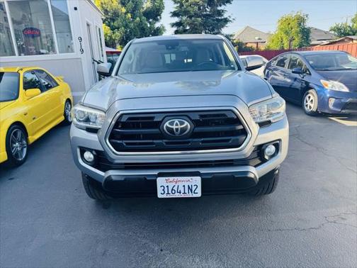 2018 Toyota Tacoma SR5
