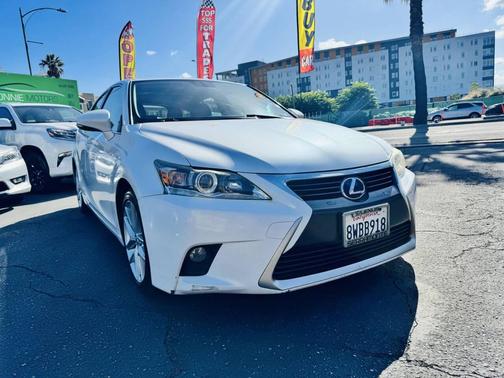 2015 Lexus CT 200h Base 4dr Hatchback
