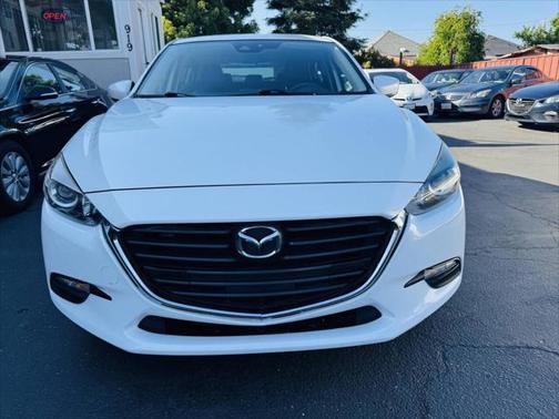 2017 Mazda Mazda3 Touring