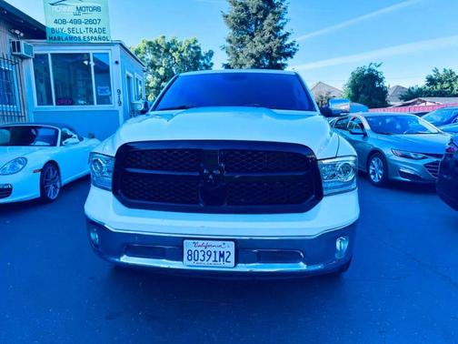 Bright White Clearcoat 2014 RAM 1500 Laramie