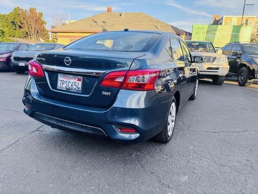 2016 Nissan Sentra SV