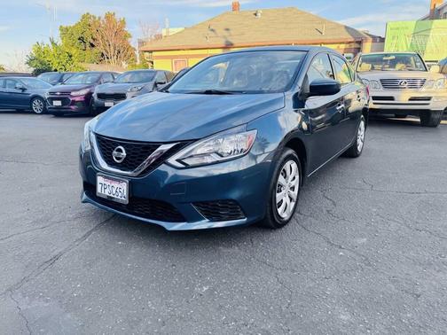 2016 Nissan Sentra SV