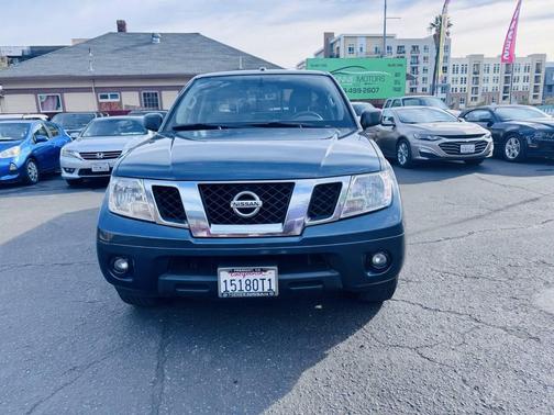 2014 Nissan Frontier SV