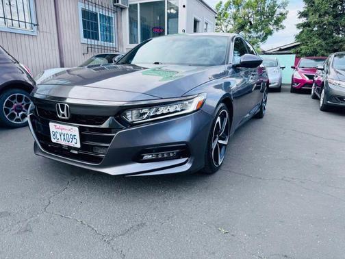 Modern Steel Metallic 2018 Honda Accord Sport