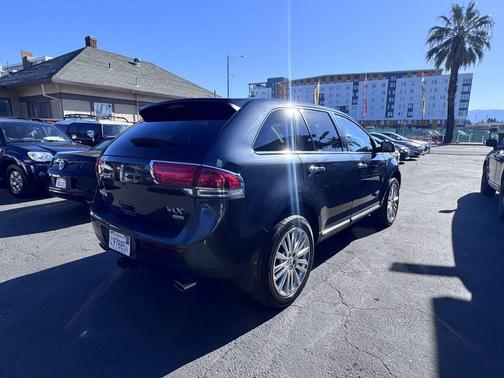 2013 Lincoln MKX Base
