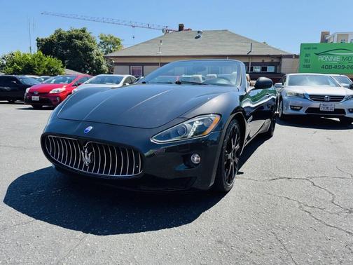2013 Maserati GranTurismo Base