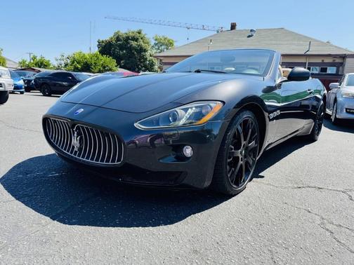 2013 Maserati GranTurismo Base