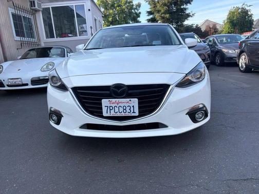 Snowflake White Pearl Mica 2016 Mazda Mazda3 s Grand Touring