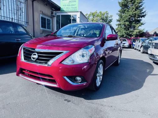 2017 Nissan Versa 1.6 SV