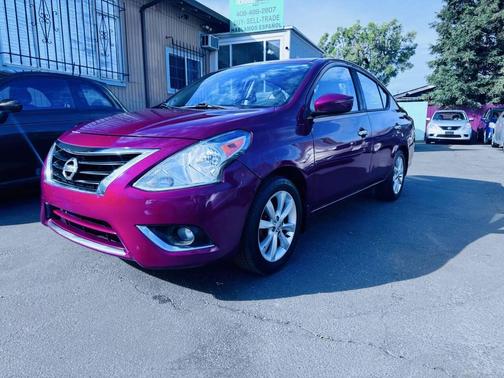2017 Nissan Versa 1.6 SV