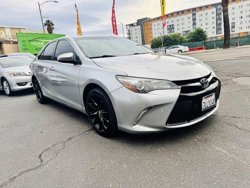 2015 Toyota Camry XSE