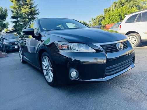 2013 Lexus CT 200h Base 4dr Hatchback