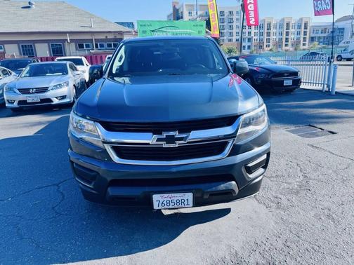 2017 Chevrolet Colorado LT
