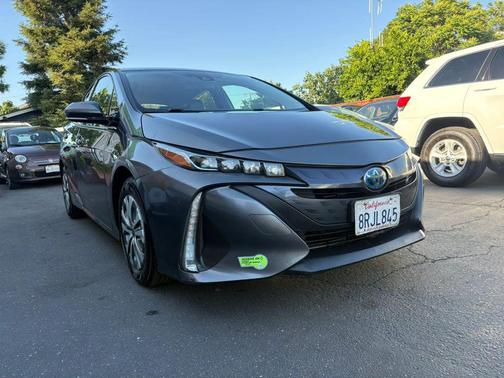 Magnetic Gray Metallic 2020 Toyota Prius Prime XLE