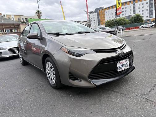2019 Toyota Corolla LE