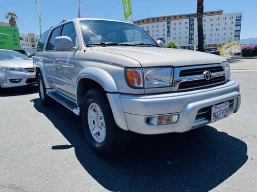 2000 Toyota 4Runner Limited 4WD