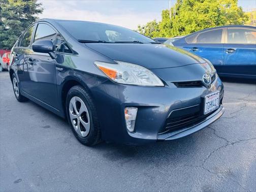 2014 Toyota Prius Five