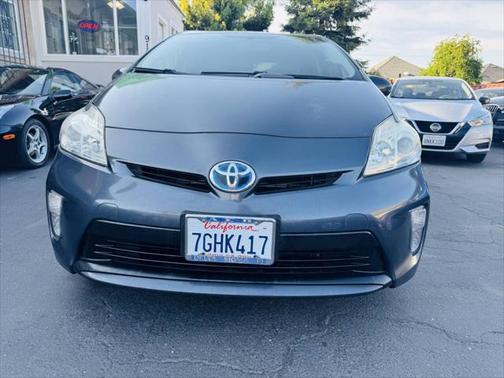 2014 Toyota Prius Five