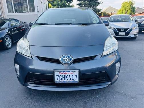 2014 Toyota Prius Five
