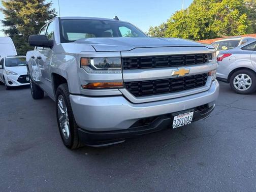 2018 Chevrolet Silverado 1500 Custom