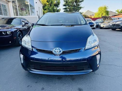 2014 Toyota Prius Three