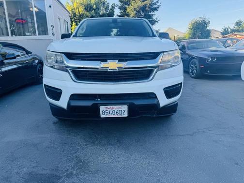 2017 Chevrolet Colorado WT