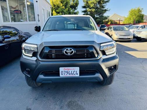 2014 Toyota Tacoma Base