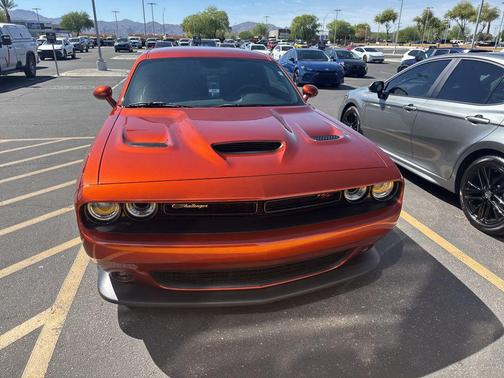 Sinamon Stick 2021 Dodge Challenger R/T Scat Pack