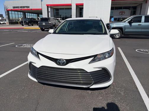 Ice Cap 2024 Toyota Camry LE