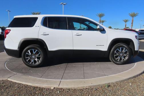 2023 GMC Acadia FWD SLE