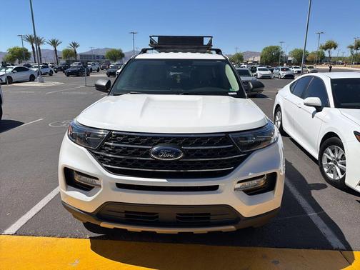 STAR WHITE MET TRI-COAT 2022 Ford Explorer XLT